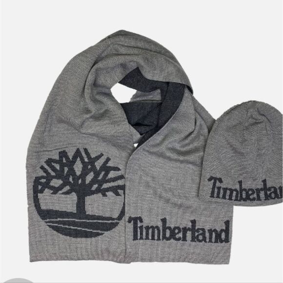 Timberland Logo Jaquard Reversible Beanie & Scarf Set